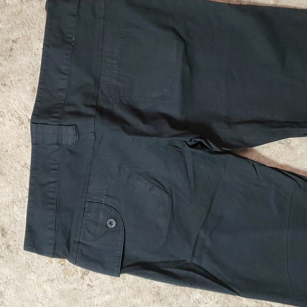 Rusty Capris - Picture 4 of 4